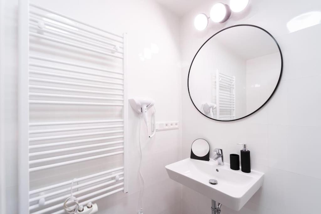 Gold Garden Terrace Apartment Brno Dış mekan fotoğraf