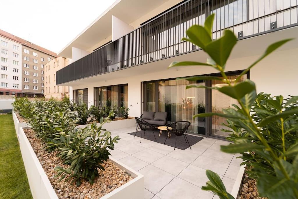 Gold Garden Terrace Apartment Brno Dış mekan fotoğraf