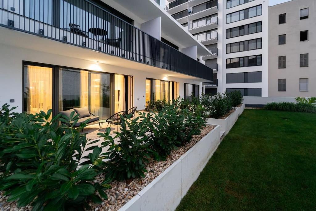 Gold Garden Terrace Apartment Brno Dış mekan fotoğraf
